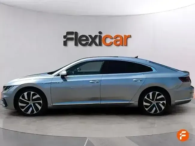Usado VW Arteon R-line 190 CV (139 kW) 2019 Gris Utilitario
