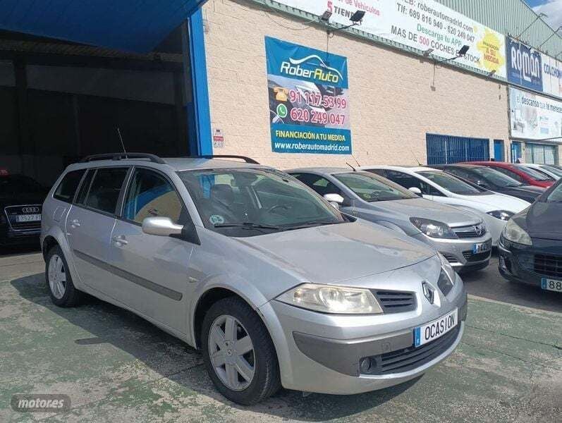 Usado Renault Mégane GrandTour 130 CV (95 kW) 2007 Gris Familiar
