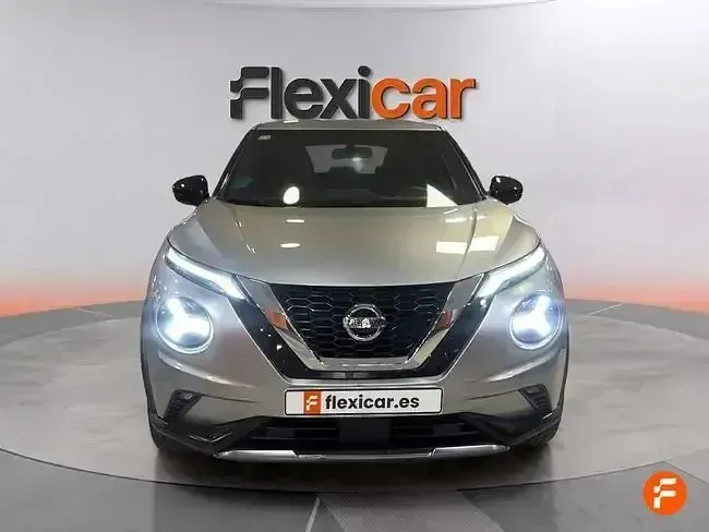Usado Nissan Juke Acenta 117 CV (86 kW) 2020 Gris SUV