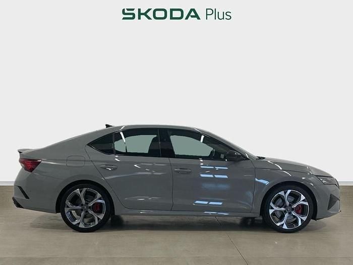 Usado Skoda Octavia RS 265 CV (194 kW) 2025 Gris