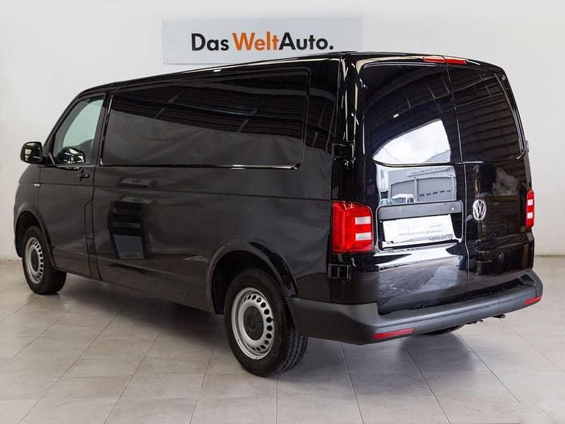 Usado VW T6 102 CV (75 kW) 2018 Negro Van