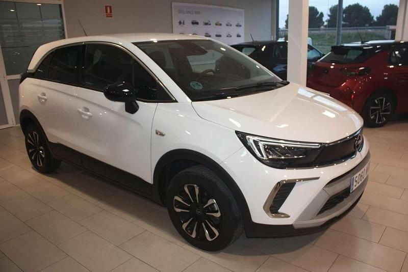 Usado Opel Crossland X Elegance 110 CV (80 kW) 2024 Blanco SUV