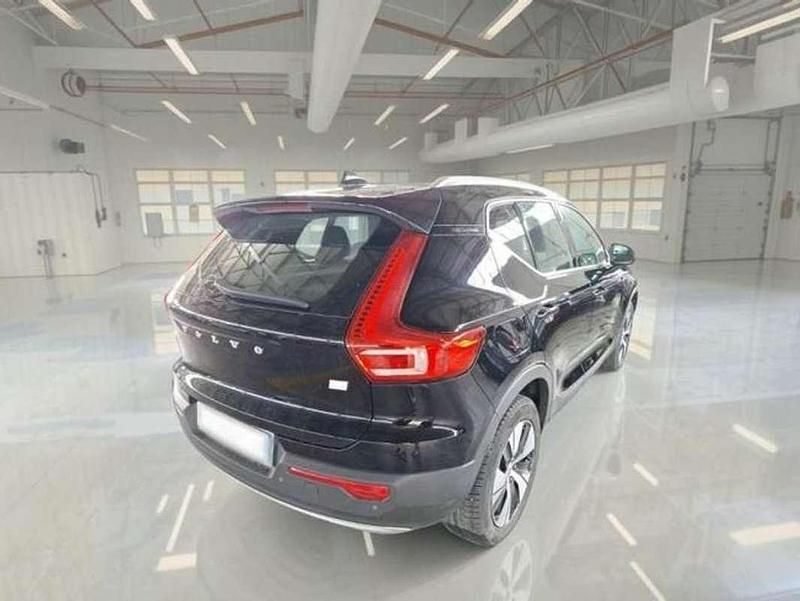 Usado Volvo XC40 Inscription 211 CV (155 kW) 2021 Negro SUV