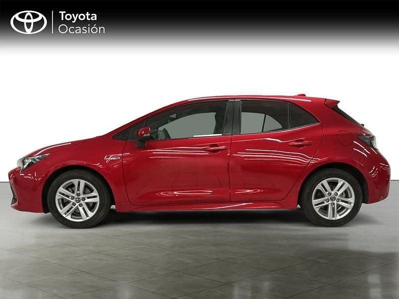 Usado Toyota Corolla Active 122 CV (89 kW) 2021 Rojo