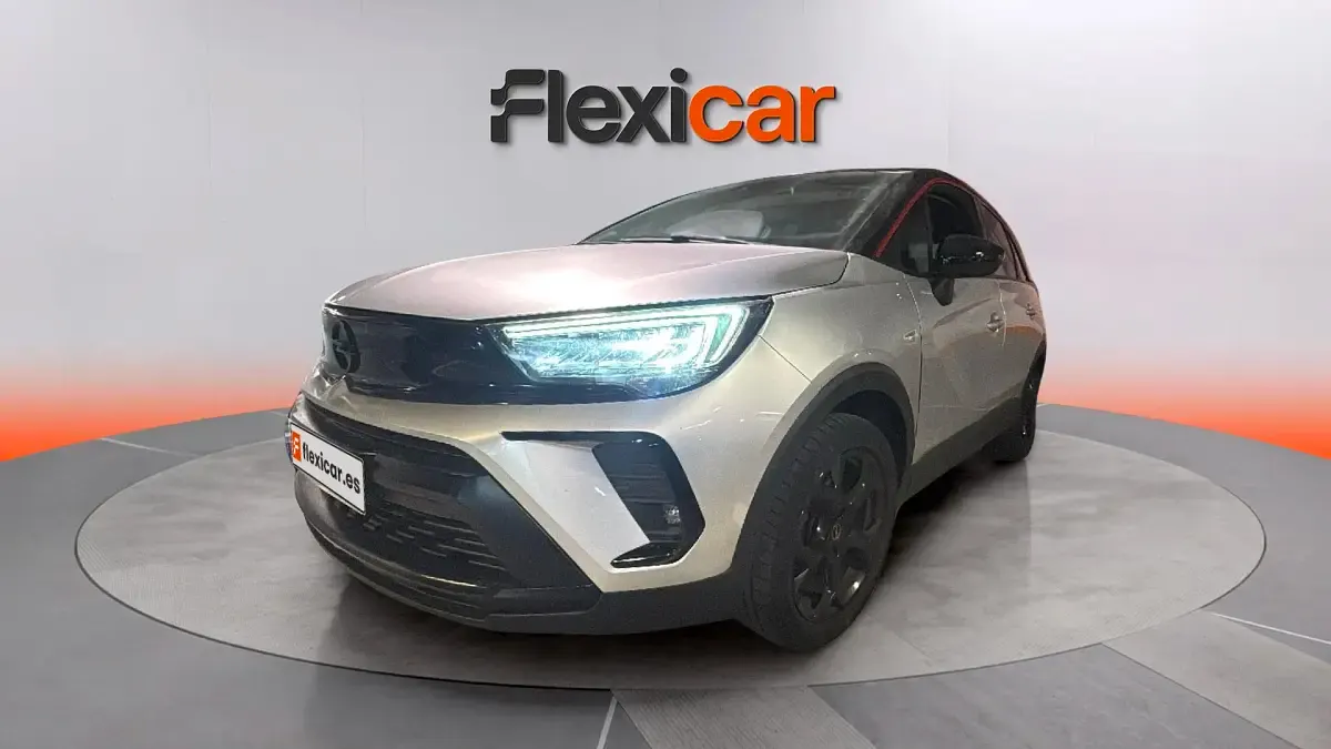 Usado Opel Crossland 110 CV (80 kW) 2023 Gris SUV