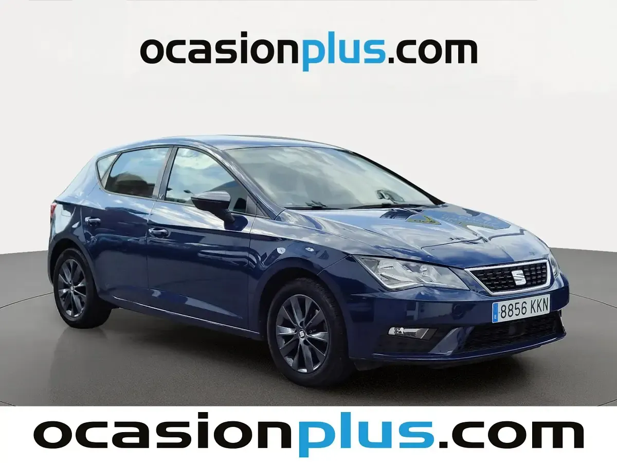 Usado Seat Leon Style 110 CV (80 kW) 2018 Azul Utilitario