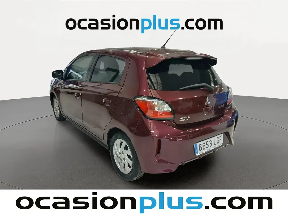 Usado Mitsubishi Space Star Motion 80 CV (58 kW) 2020 Rojo Utilitario