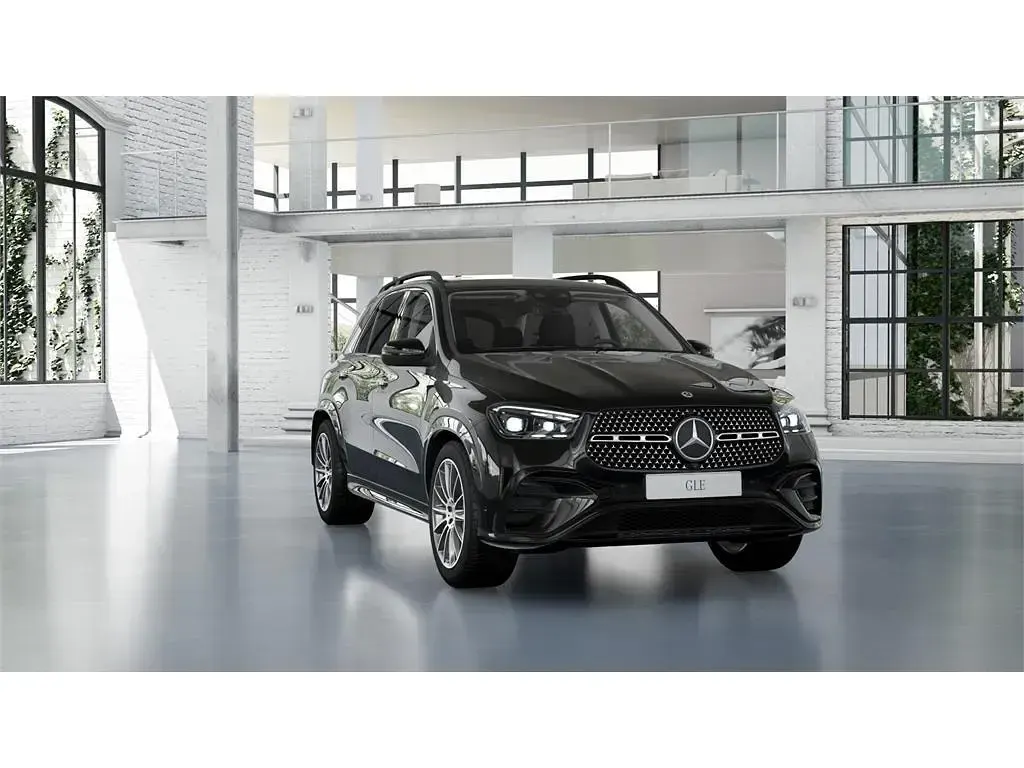 Usado Mercedes GLE350 de 333 CV (244 kW) 2025 Negro obsidiana SUV