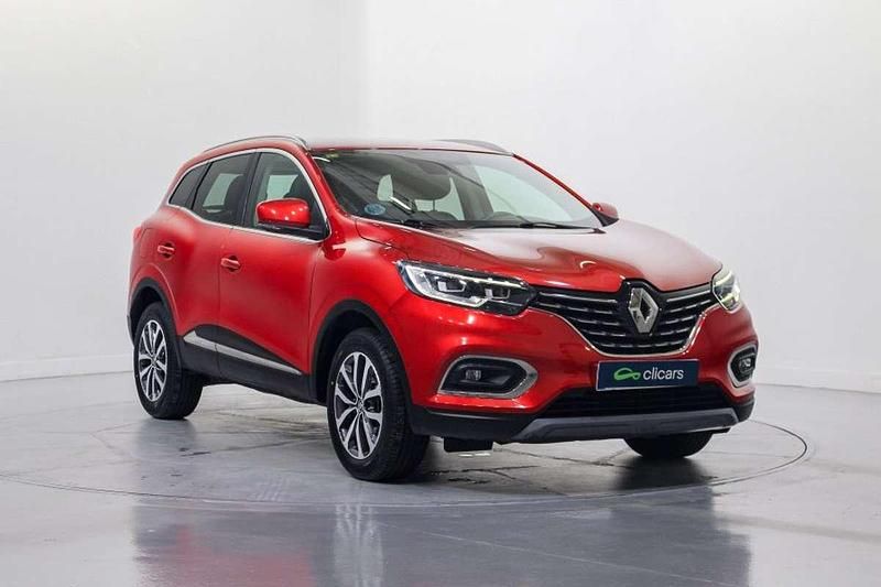 Usado Renault Kadjar Zen 140 CV (102 kW) 2019 Rojo SUV