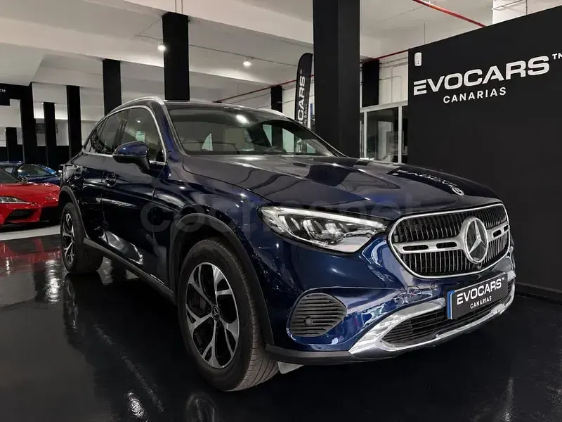 Usado Mercedes GLC300e 313 CV (230 kW) 2023 Negro SUV