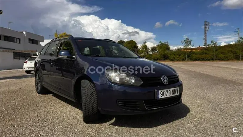 Usado VW Golf VII Advance 105 CV (77 kW) 2012 Azul Familiar