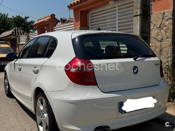 Usado BMW 120 Comfort Edition 150 CV (110 kW) 2007 Blanco Utilitario