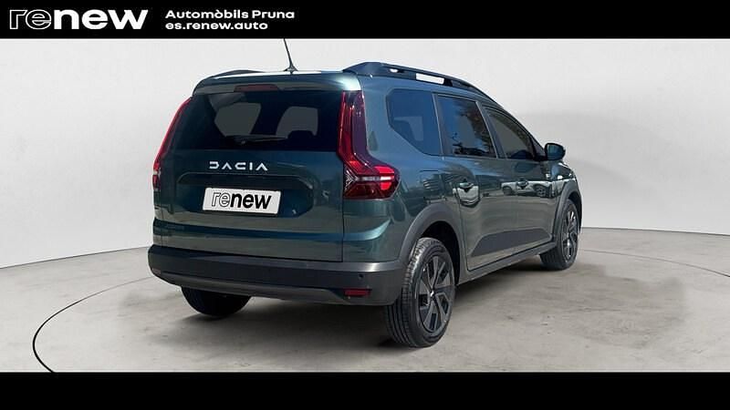 Usado Dacia Jogger Expression 110 CV (80 kW) 2024 Verde Monovolumen