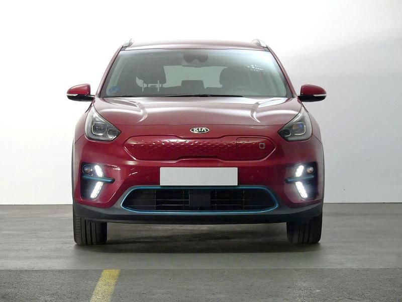 Usado Kia e-Niro 150 kW (204 CV) 2022 Rojo SUV