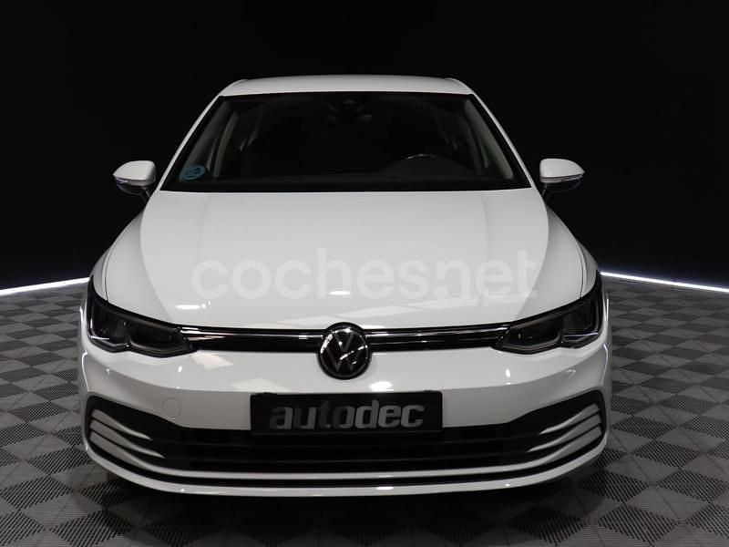 Usado VW Golf VIII 110 CV (80 kW) 2021 Blanco Berlina