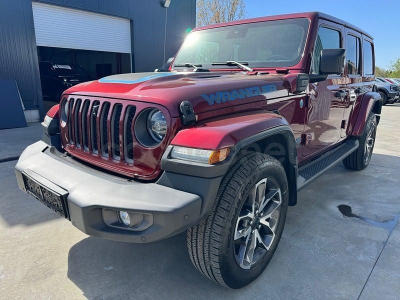 Usado Jeep Wrangler Sahara 381 CV (280 kW) 2022 Granate SUV