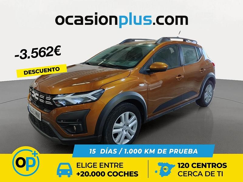 Naranja Usado 2024 Dacia Sandero Expression Berlina | 15.100 € (Buen precio) - Imagen 1/4