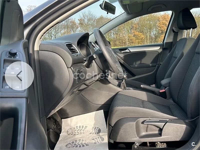 Usado VW Golf VI Advance 105 CV (77 kW) 2011 Gris / plata Utilitario