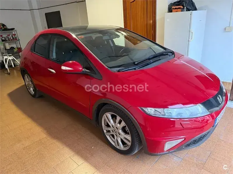 Usado Honda Civic Executive 140 CV (102 kW) 2010 Rojo Berlina