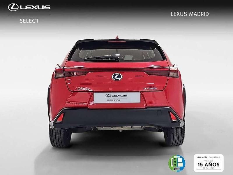 Usado Lexus UX 250h Business Edition 185 CV (136 kW) 2022 Rojo SUV