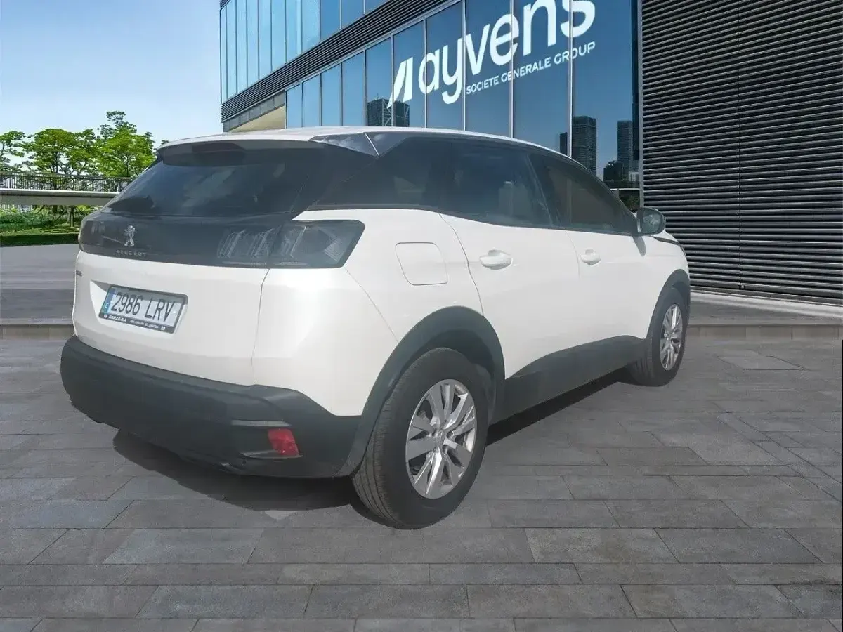 Begagnad Peugeot 3008 Active 131 HK (96 kW) 2021 Vit Pickup