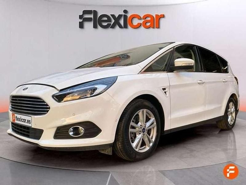 Usado Ford S-MAX Titanium 150 CV (110 kW) 2016 Blanco Monovolumen