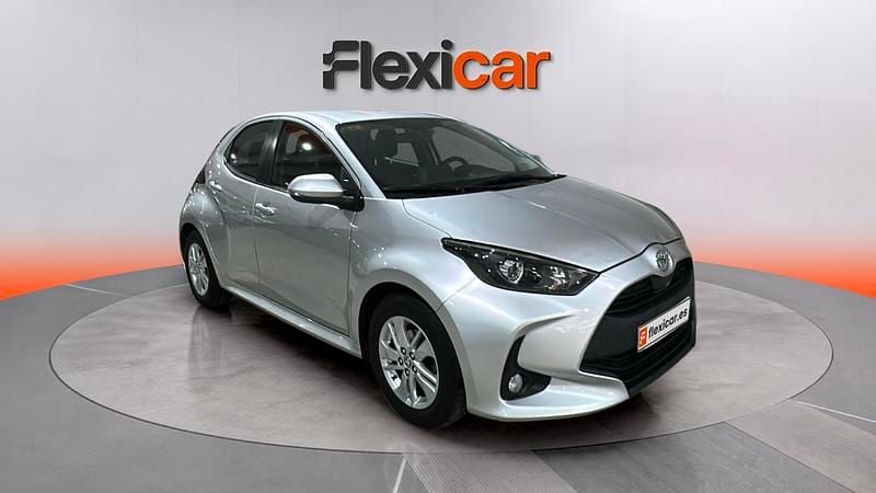 Begagnad Toyota Yaris Edition 125 HK (91 kW) 2021 Halvkombi