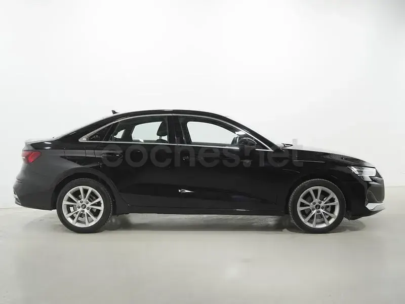 Usado Audi A3 Advanced Plus 116 CV (85 kW) 2025 Negro Berlina