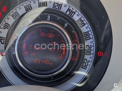 Usado Fiat 500 Lounge 95 CV (69 kW) 2017 Azul Berlina