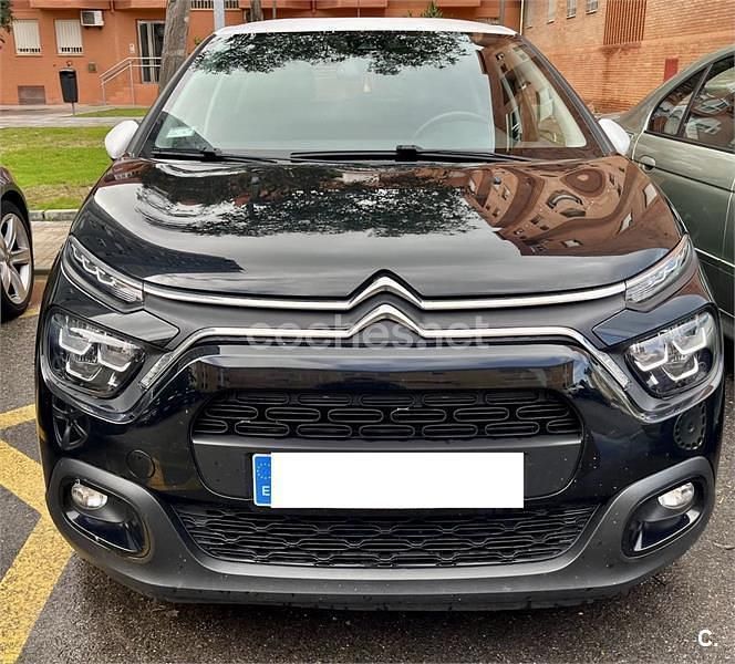 Usado Citroën C3 Shine 102 CV (75 kW) 2023 Negro Utilitario