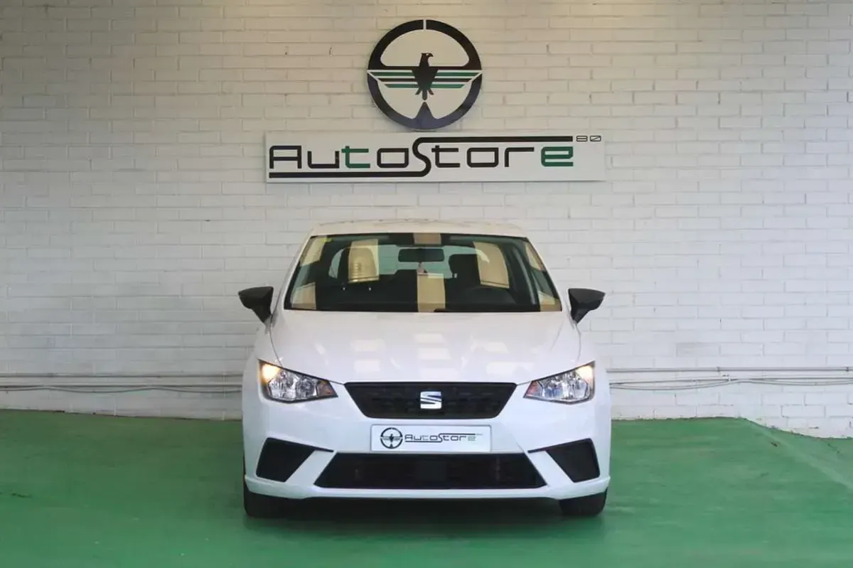 Usado Seat Ibiza Reference 80 CV (58 kW) 2020 Blanco Utilitario