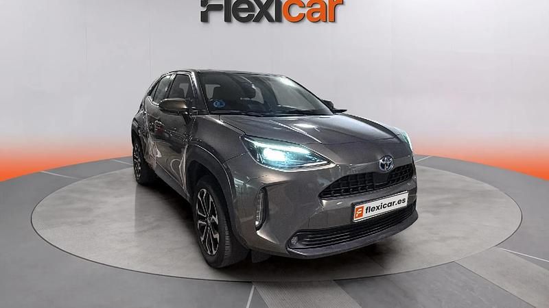 Usado Toyota Yaris Hybrid Active 116 CV (85 kW) 2024
