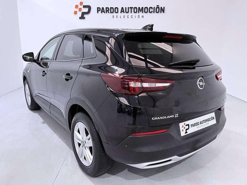 Usado Opel Grandland X Edition 131 CV (96 kW) 2021 Negro SUV