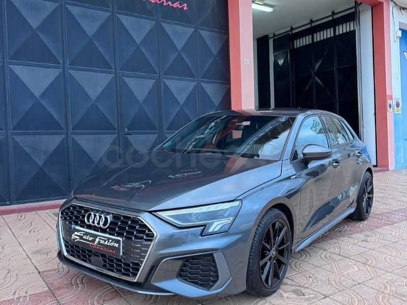 Usado Audi A3 S-Line 150 CV (110 kW) 2021 Gris / plata Berlina