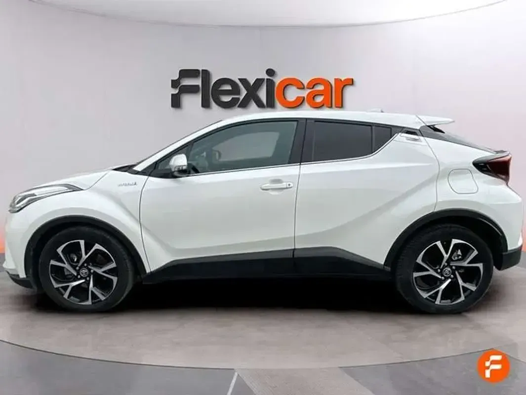 Usado Toyota C-HR Advance 122 CV (89 kW) 2020 Blanco SUV