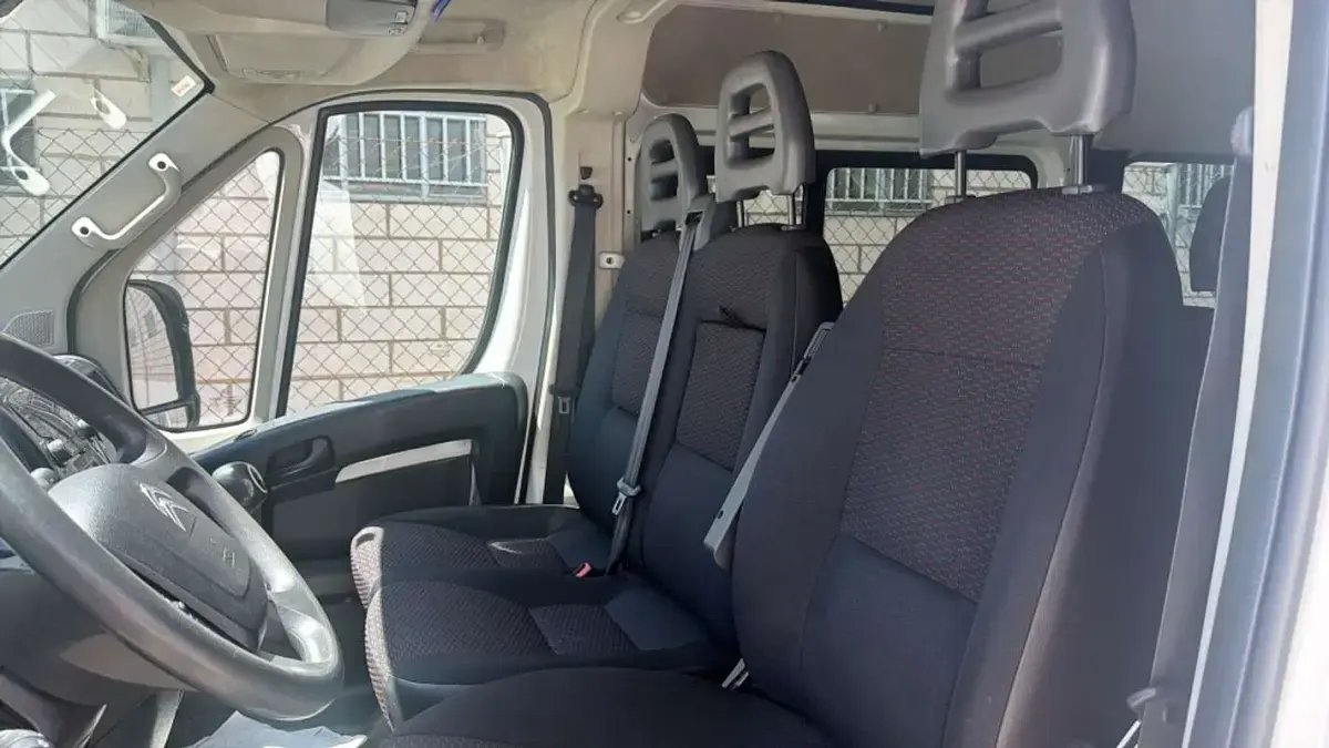 Usado Citroën Jumper 140 CV (102 kW) 2020 Blanco Monovolumen