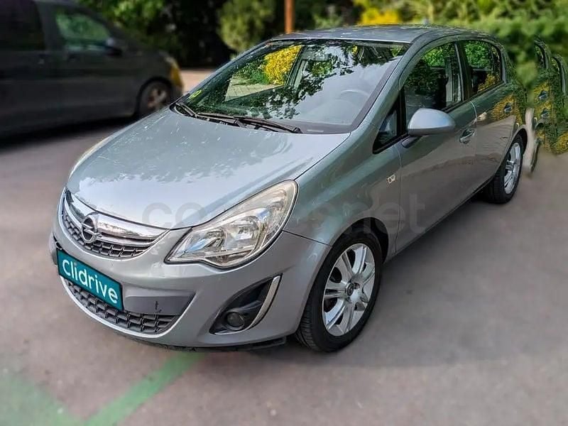 Usado Opel Corsa Selective 75 CV (55 kW) 2013 Gris Utilitario