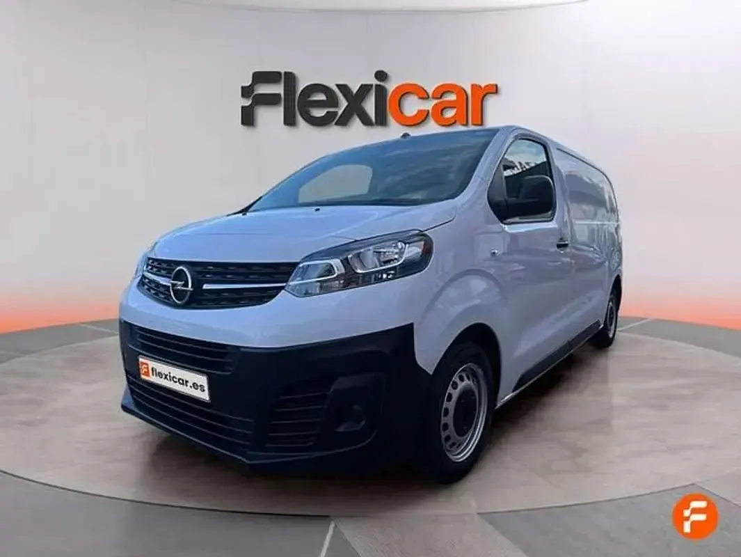 Usado Opel Vivaro 102 CV (75 kW) 2023 Blanco Monovolumen