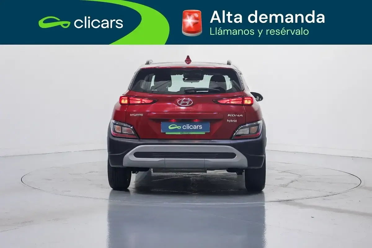 Usado Hyundai Kona 120 CV (88 kW) 2021 Rojo SUV