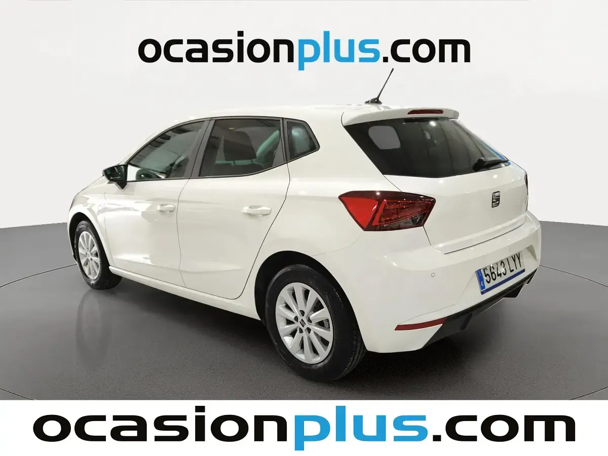 Usado Seat Ibiza Style 110 HP (80 kW) 2022 Branco Citadino