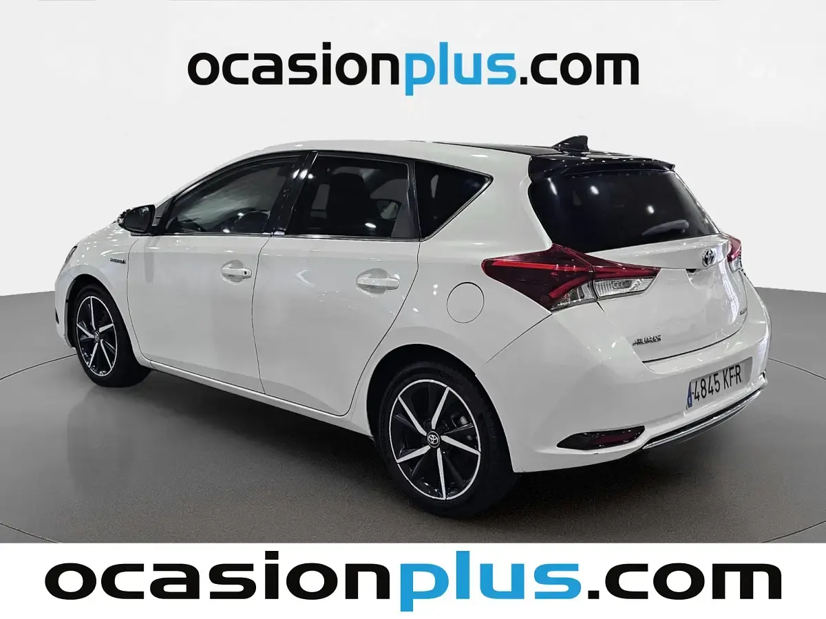 Usado Toyota Auris 136 CV (100 kW) 2017