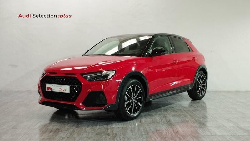 Rojo Usado 2022 Audi A1 Comfort Utilitario | 25.500 € (Un poco caro) - Imagen 1/4