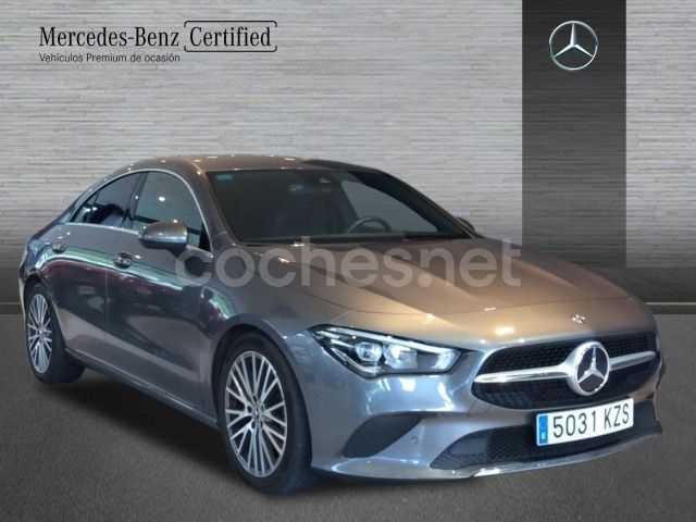 Usado Mercedes CLA180 136 CV (100 kW) 2019 Gris / plata Berlina