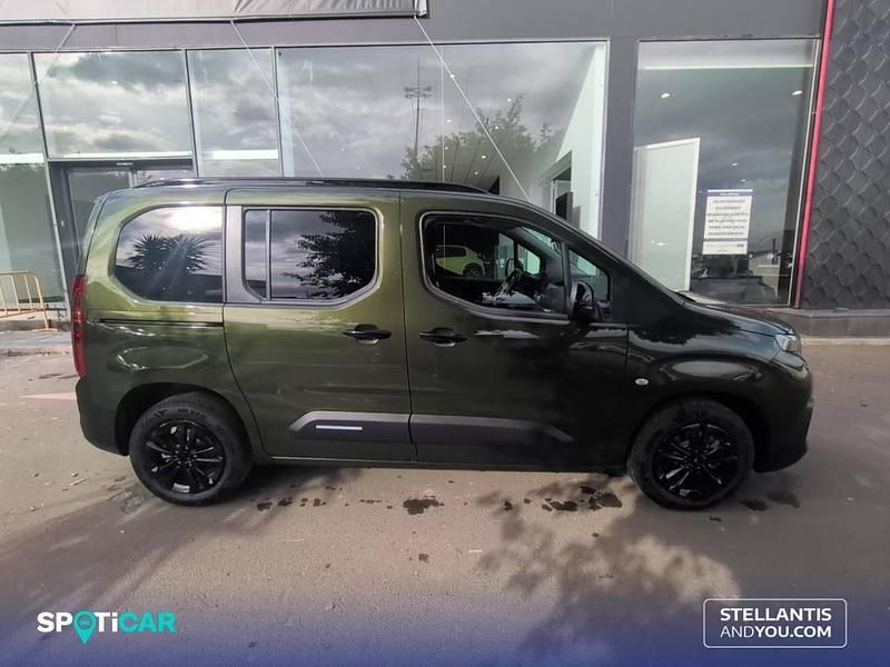 Novo Citroën Berlingo 100 HP (73 kW) 2025 Verde Monovolume