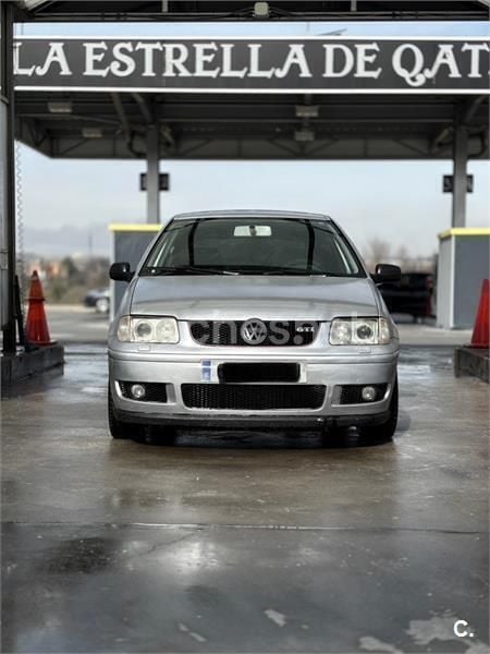 Gris / plata Usado 2000 VW Polo GTI Berlina | 3500 € (Caro) - Imagen 1/4