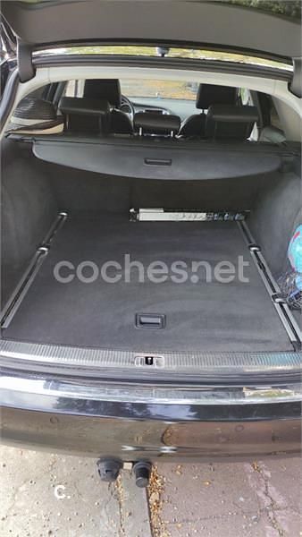 Usado Audi A6 190 CV (139 kW) 2010 Negro Familiar