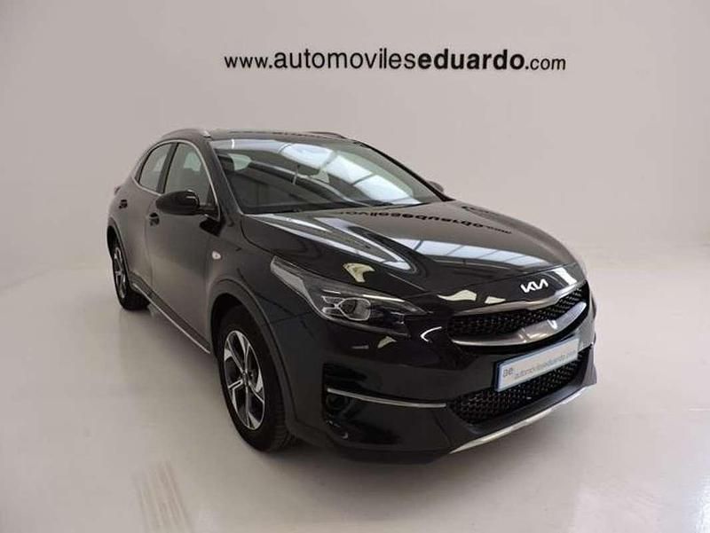 Usado Kia XCeed 120 CV (88 kW) 2022 Negro SUV