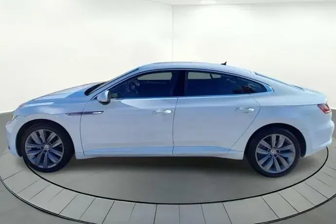 Usado VW Arteon 150 CV (110 kW) 2020 Blanco Berlina