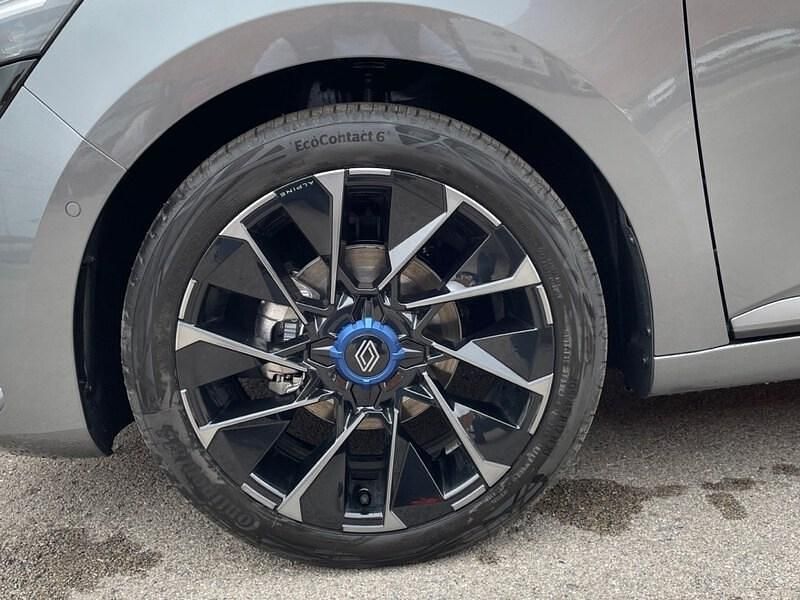 Usado Renault Clio V Esprit Alpine 90 CV (66 kW) 2024 Gris Berlina