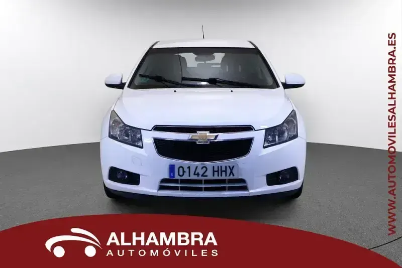 Usado Chevrolet Cruze LS 124 CV (91 kW) 2012 Blanco Berlina